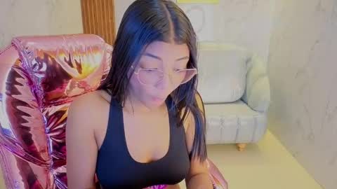 Valentina  online show from May 23, 1:42 pm