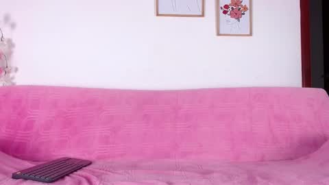 Snapshot of valentina_king18 chatting on December 17, 8:54 pm VALENTINA online show from December 17, 8:54 pm