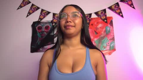 VALENTINA online show from October 21, 11:25 am