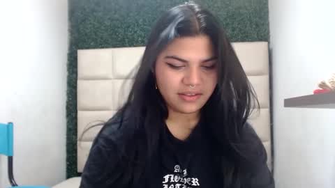 Snapshot of valeri_harpers4 chatting on February 16, 10:10 pm valeri_harpers4 online show from February 16, 10:10 pm