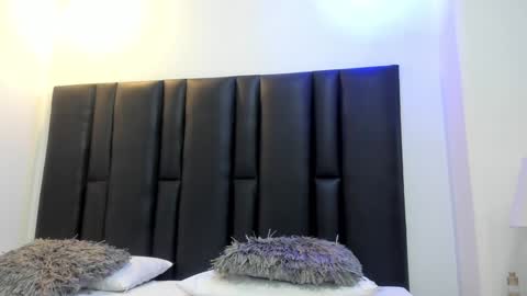 Snapshot of valeri_tafur chatting on January 3, 11:03 am valeri_tafur online show from January 3, 11:03 am