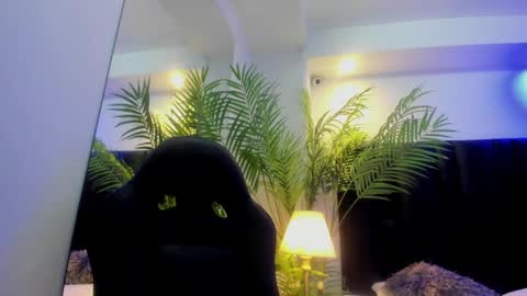 Snapshot of valeri_tafur chatting on September 17, 10:57 am valeri_tafur online show from September 17, 10:57 am