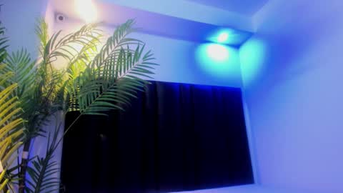 Snapshot of valeri_tafur chatting on September 23, 10:57 am valeri_tafur online show from September 23, 10:57 am