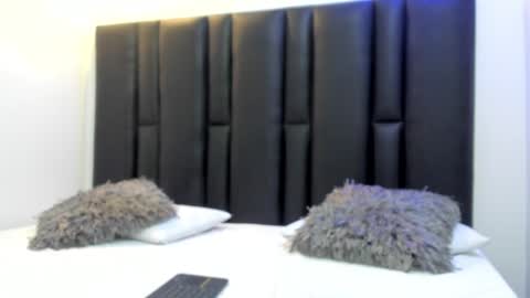 Snapshot of valeri_tafur chatting on December 19, 10:56 am valeri_tafur online show from December 19, 10:56 am