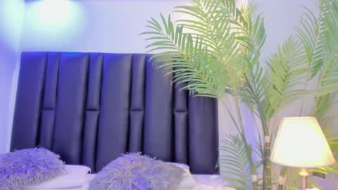 Snapshot of valeri_tafur chatting on September 12, 11:39 am valeri_tafur online show from September 12, 11:39 am
