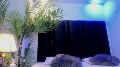 Snapshot of valeri_tafur chatting on September 18, 11:09 am valeri_tafur online show from September 18, 11:09 am