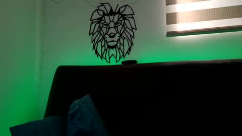 Snapshot of valeria_cherry chatting on October 6, 2:45 pm valeria online show from October 6, 2:45 pm