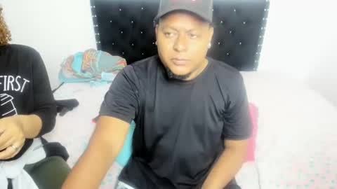 valeria_hot12 online show from November 11, 7:44 pm