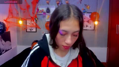 Snapshot of valeria_rossi7 chatting on November 1, 6:34 pm Valeria online show from November 1, 6:34 pm