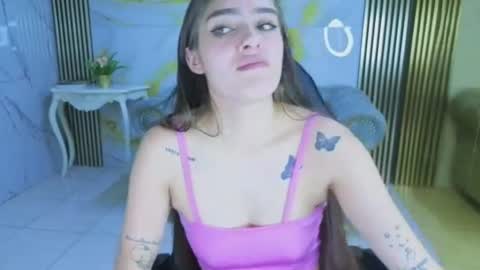 valeriaa_s online show from July 28, 6:31 pm
