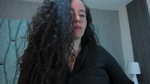 Snapshot of valeriaa_soler chatting on September 14, 3:15 am Valeria online show from September 14, 3:15 am
