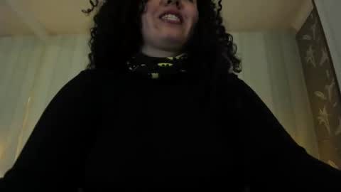 Snapshot of valeriaa_soler chatting on February 27, 12:34 pm Valeria online show from February 27, 12:34 pm