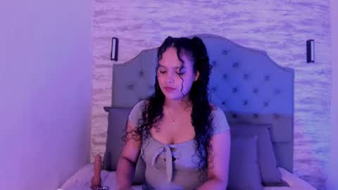 Snapshot of valeriajlio chatting on September 30, 11:49 am Valeria online show from September 30, 11:49 am