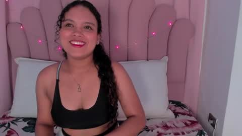 Snapshot of valeriajlio chatting on September 19, 11:53 am Valeria online show from September 19, 11:53 am