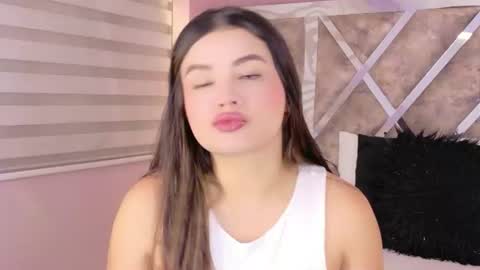 valeriaortegaa online show from July 22, 11:44 am