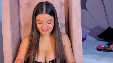 valeriaortegaa online show from July 14, 11:37 am