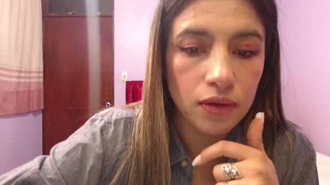 valerie_b online show from September 21, 2:54 am