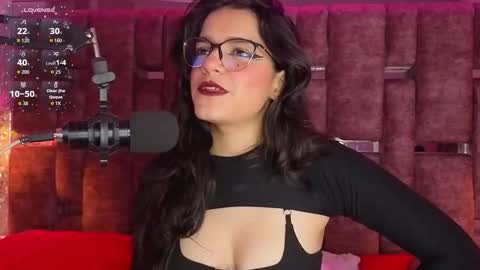 Snapshot of valeriekay_ chatting on September 17, 10:19 pm Valeria online show from September 17, 10:19 pm