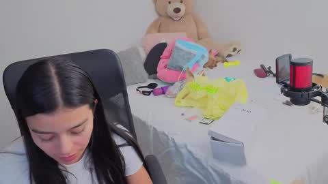 Juli C online show from February 22, 1:06 am