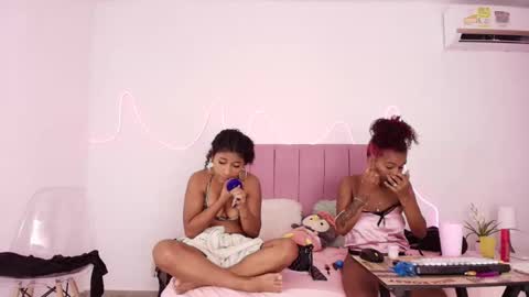 valeria online show from November 2, 8:45 pm