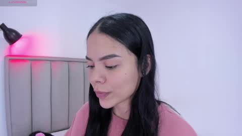 Snapshot of valery__nova chatting on March 9, 4:33 pm Cris online show from March 9, 4:33 pm