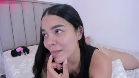 Snapshot of valery__nova chatting on March 3, 3:37 pm Cris online show from March 3, 3:37 pm