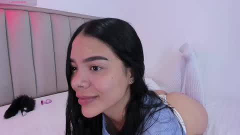 Snapshot of valery__nova chatting on October 8, 10:36 pm Cris online show from October 8, 10:36 pm