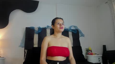 valery_hot692 online show from June 26, 1:34 pm