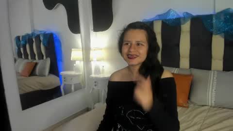 valery_hot692 online show from July 11, 8:09 pm