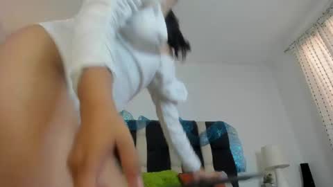 valery_hot692 online show from July 12, 8:20 pm