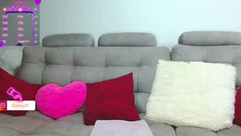 Snapshot of valery_say_v chatting on January 7, 11:37 am valery_say_v online show from January 7, 11:37 am