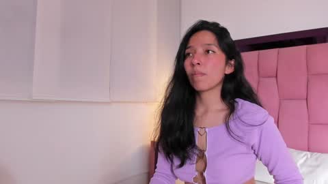 Snapshot of valery_wang chatting on December 5, 7:28 pm Val online show from December 5, 7:28 pm