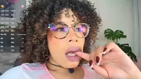 valeryharriz online show from July 14, 3:44 am