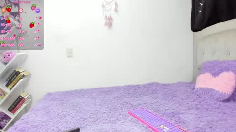 Snapshot of valerymind chatting on December 14, 4:01 am Valery Min online show from December 14, 4:01 am