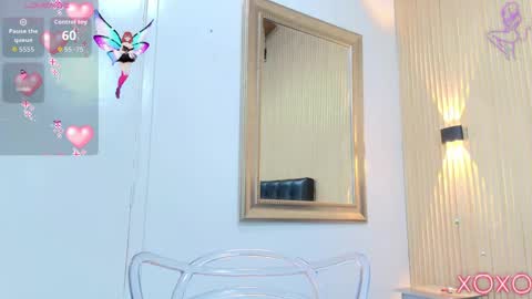 Snapshot of valerynbrown chatting on September 11, 10:10 pm valery online show from September 11, 10:10 pm