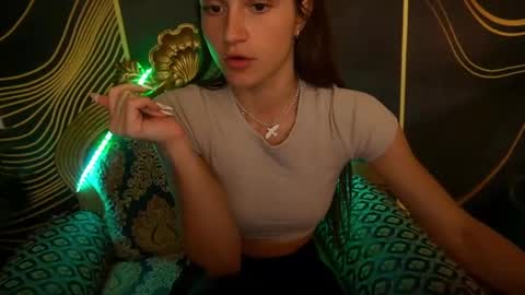 Snapshot of valeryroyale chatting on March 12, 2:23 pm Valery online show from March 12, 2:23 pm
