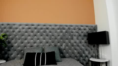 Sofia online show from May 31, 10:33 pm