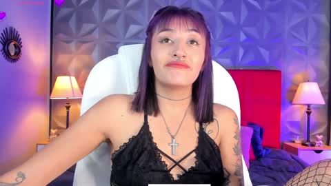 Snapshot of valkiria_ponce chatting on December 14, 4:08 pm Valkiria online show from December 14, 4:08 pm