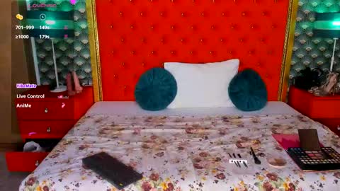 Snapshot of valleriejonnes chatting on September 13, 10:40 pm Valerie Val V online show from September 13, 10:40 pm