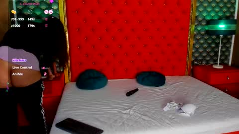 Snapshot of valleriejonnes chatting on October 17, 8:28 am Valerie Val V online show from October 17, 8:28 am