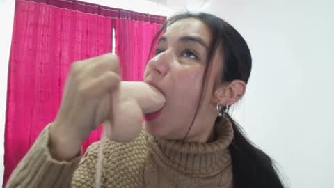 Taty independent account online show from January 4, 2:56 pm