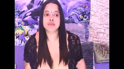 indianvalvet priya is back online show from October 29, 8:40 am