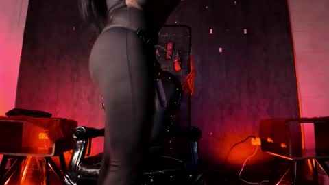 Snapshot of vampdollx chatting on September 30, 12:33 pm Vamp online show from September 30, 12:33 pm