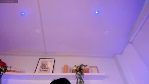 vamp  online show from April 14, 8:09 pm