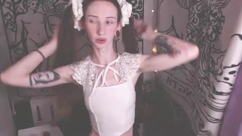 Mollyy Valentine online show from June 20, 8:12 pm