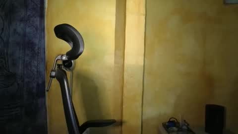 vampwoman online show from April 19, 6:35 am