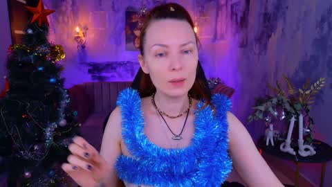 Snapshot of vandarossi chatting on December 30, 5:04 am Vanda online show from December 30, 5:04 am