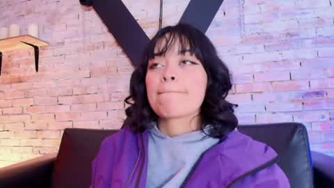 Vanelope online show from November 16, 1:51 am