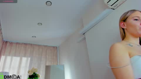 Vanessa GTM2 0300 am-945am MonTue Fri Sat Sun. online show from February 21, 8:48 am