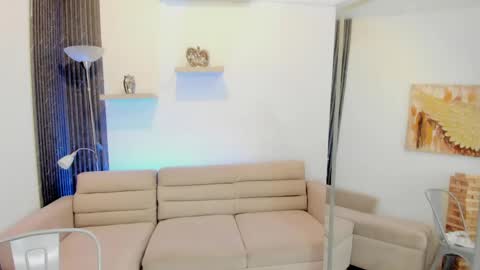 vanessa_wild1 online show from May 15, 9:06 pm